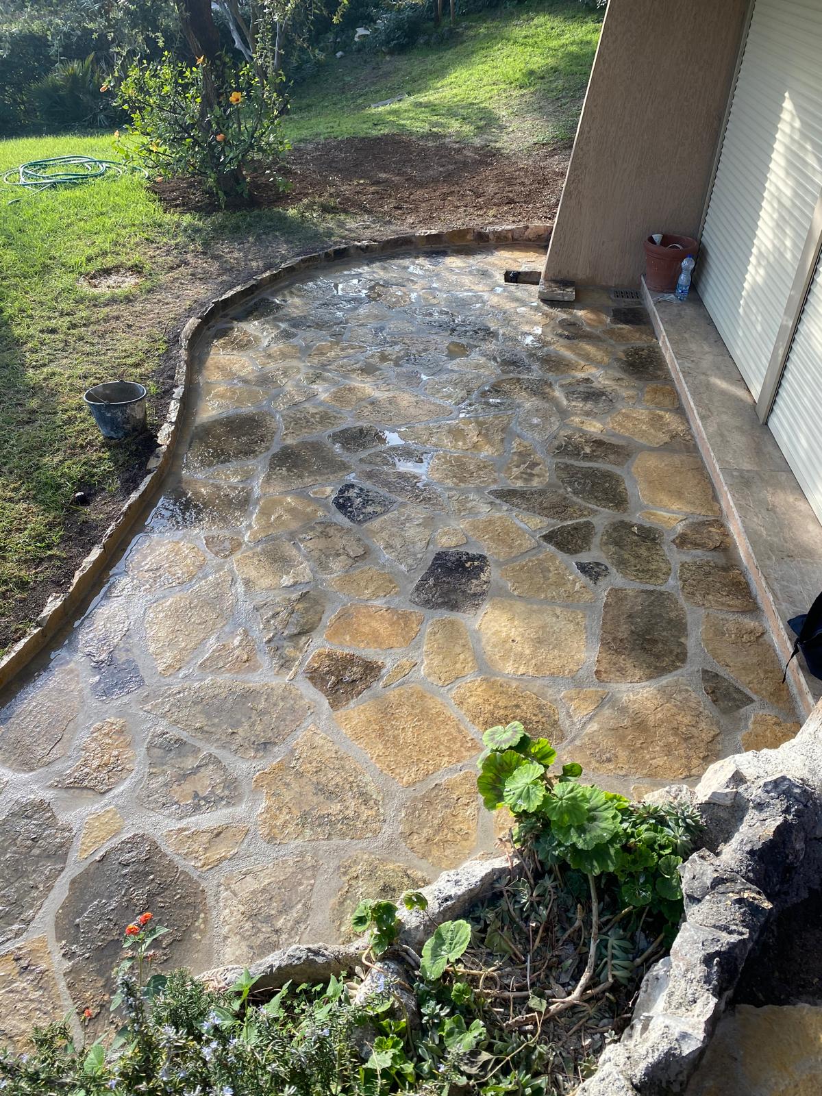Posa in pietra — esterno di pregio